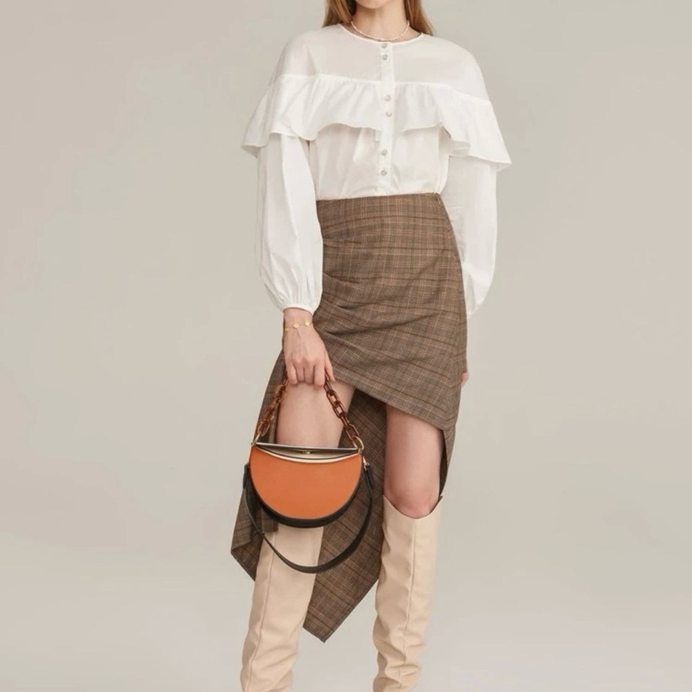 Asymmetrical ruched checked skirt